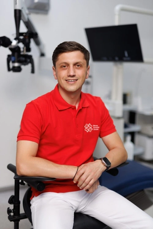 Павленко Роман Головний лікар. Ортопед, стоматолог, імплантолог